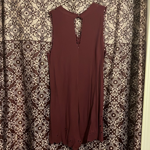 Urban Outfitters Staring at Stars maroon romper - Picture 3 of 3